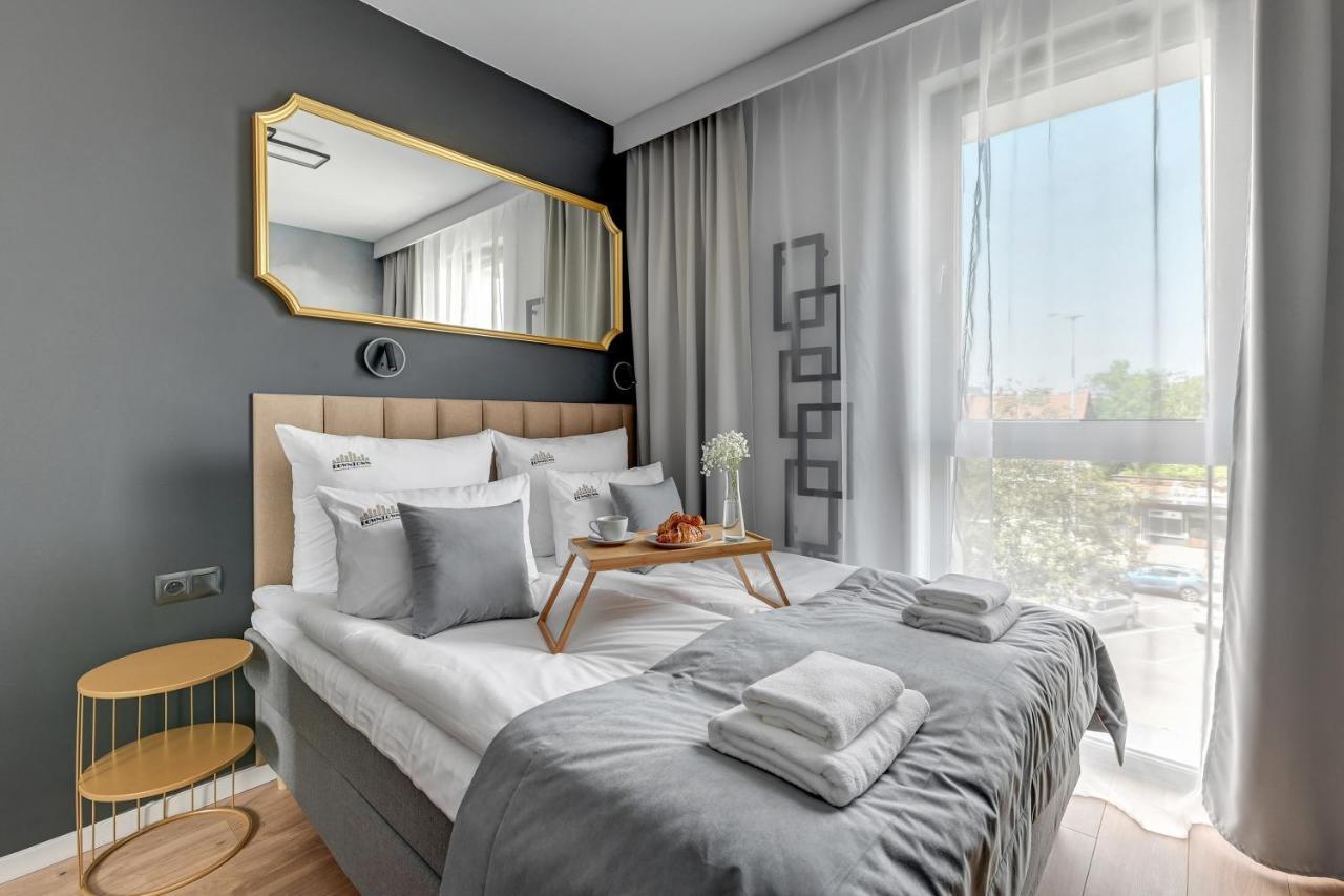 City Center Garden Gates Boutique By Downtown Apartments 格但斯克 外观 照片
